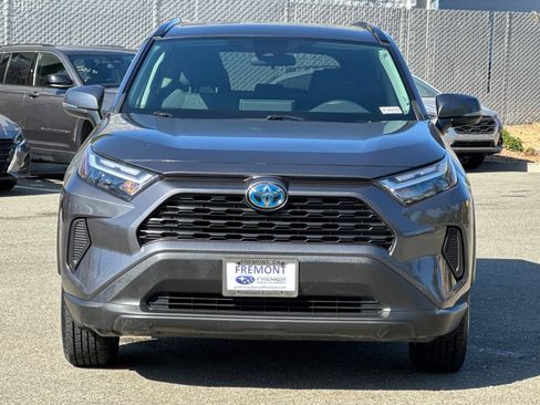 Used 2024 Toyota RAV4 XLE image 9