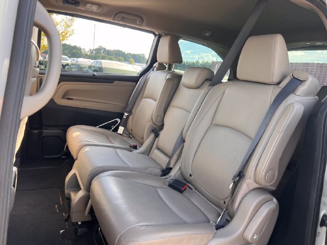 Used 2019 Honda Odyssey Elite image 16