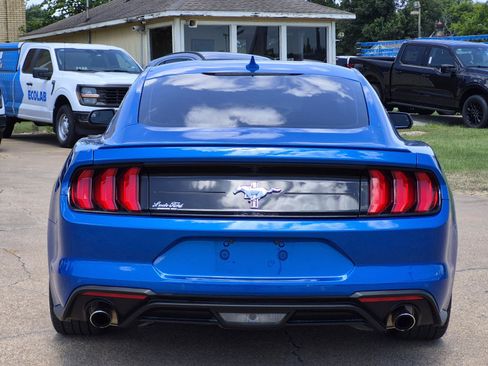 Used 2020 Ford Mustang Premium w/ Ford Safe & Smart Package RWD image 5
