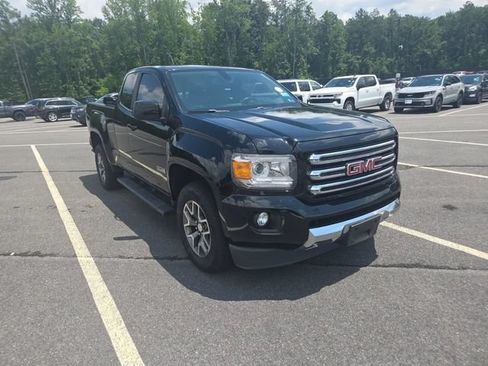 Used 2016 GMC Canyon SLE w/ All Terrain Package RWD image 4