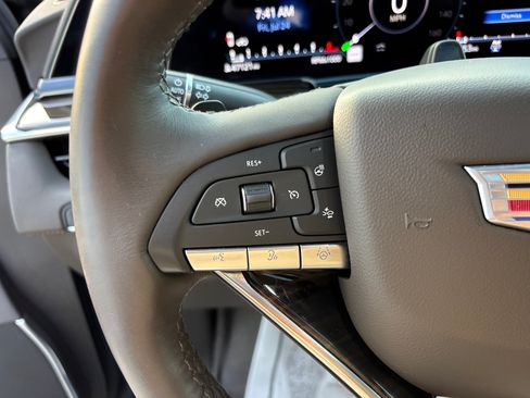 Used 2024 Cadillac Escalade Sport w/ LPO, ONYX Package AWD/4WD image 17