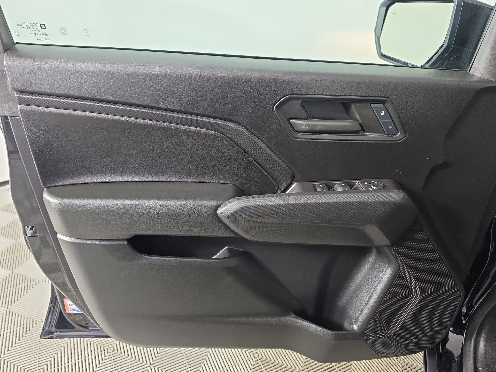 Used 2024 Chevrolet Colorado Trail Boss AWD/4WD image 16