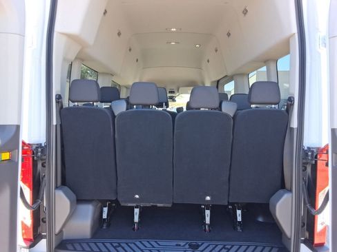 Used 2024 Ford Transit 350 XLT RWD image 21
