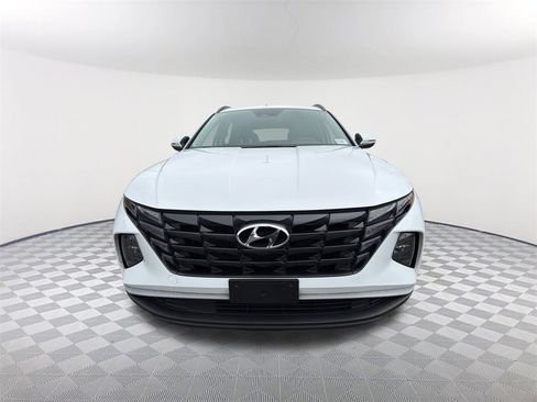 Used 2022 Hyundai Tucson Blue image 2