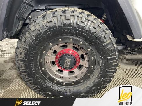 Used 2020 Jeep Gladiator Rubicon AWD/4WD image 28