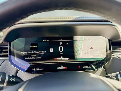 Used 2024 Land Rover Range Rover Sport SE image 24