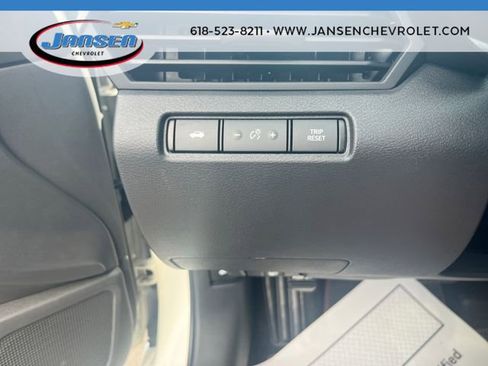 Used 2019 Nissan Altima 2.5 SR w/ SR Premium Package FWD image 17