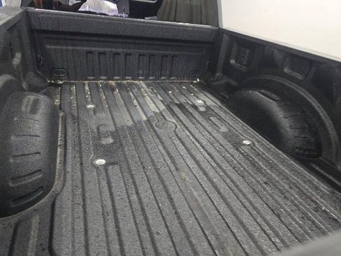 Used 2024 Ford F250 Lariat w/ FX4 Off-Road Package image 15