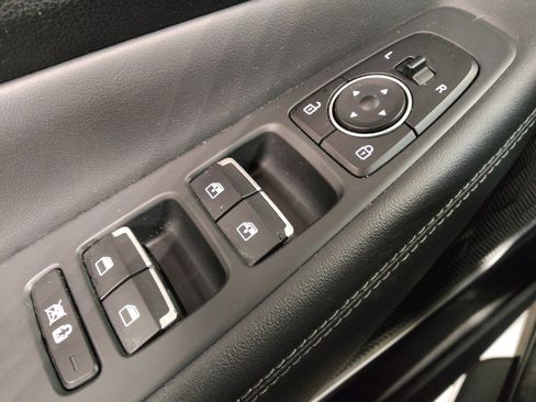 Used 2020 Hyundai Santa Fe SEL w/ Convenience + Premium Package image 27