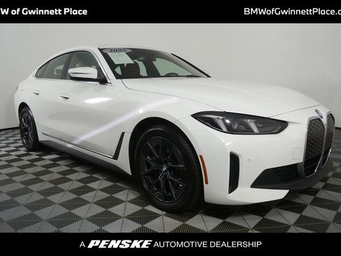 Certified 2025 BMW i4 eDrive40 RWD image 1
