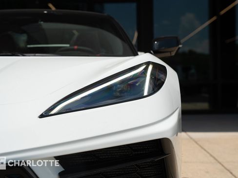 Used 2026 Chevrolet Corvette Stingray Preferred Conv w/ Z51 Performance Package RWD image 6