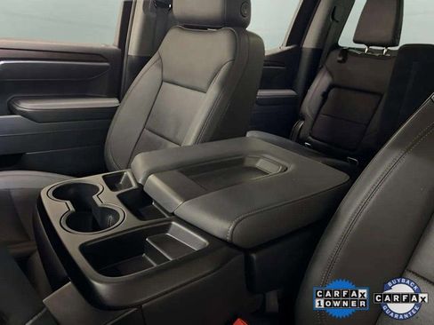 Used 2025 GMC Sierra 1500 SLT image 54