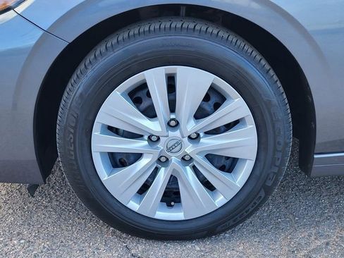 Used 2024 Nissan Sentra S FWD image 10