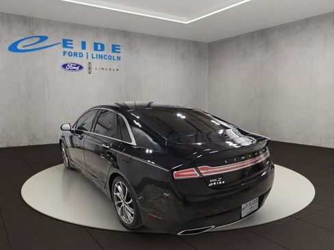 Used 2020 Lincoln MKZ w/ Convenience Package image 6