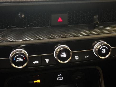Used 2025 Honda CR-V LX image 21