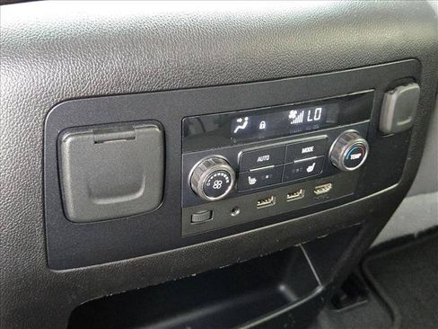 Used 2019 Chevrolet Tahoe LT AWD/4WD image 19