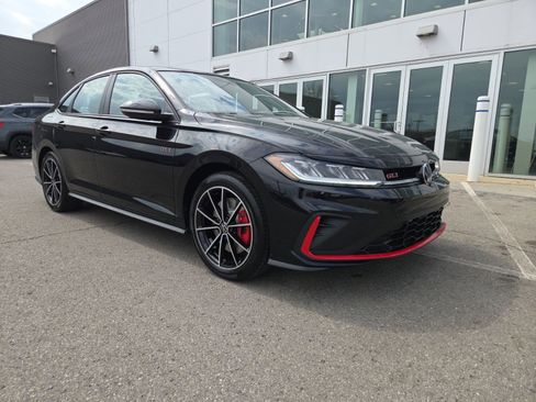 New 2026 Volkswagen Jetta GLI Autobahn FWD image 30