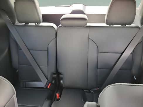 New 2026 Buick Enclave Sport Touring w/ Power Package image 31