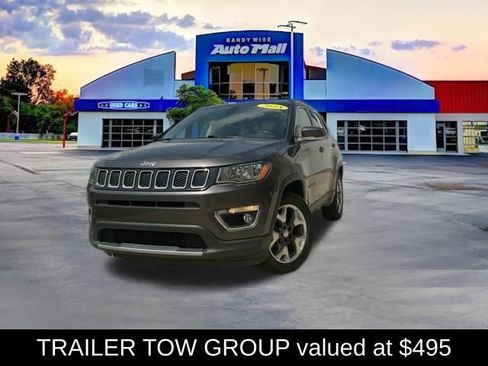 Used 2018 Jeep Compass Limited w/ Navigation Group AWD/4WD image 3