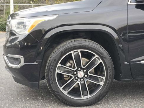 Used 2017 GMC Acadia Denali w/ Technology Package image 8