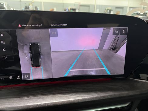 Certified 2025 Audi Q5 Premium w/ Convenience Package image 21