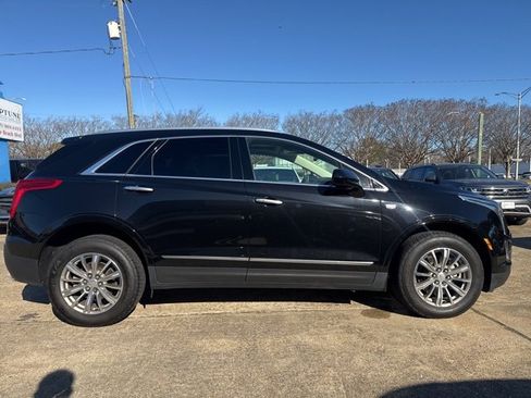 Used 2018 Cadillac XT5 Luxury w/ Driver Awareness Package image 4