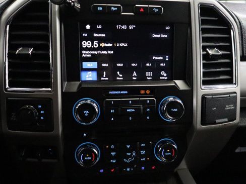 Used 2018 Ford F250 Lariat w/ Lariat Value Package AWD/4WD image 41