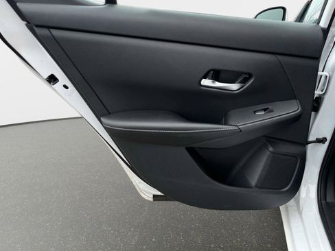 Used 2022 Nissan Sentra S image 11