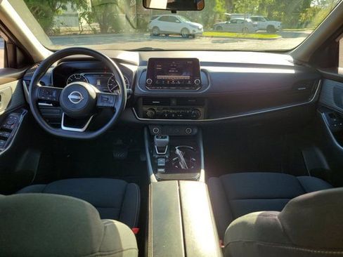 Certified 2023 Nissan Rogue S FWD image 15
