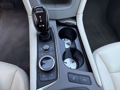 Certified 2024 Cadillac XT6 Premium Luxury image 35