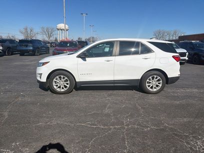 Used 2020 Chevrolet Equinox LS w/ LS Convenience Package
