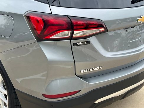 Used 2023 Chevrolet Equinox LT FWD image 13