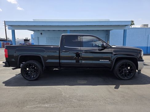 Used 2016 GMC Sierra 1500 SLE w/ SLE Value Package RWD image 2