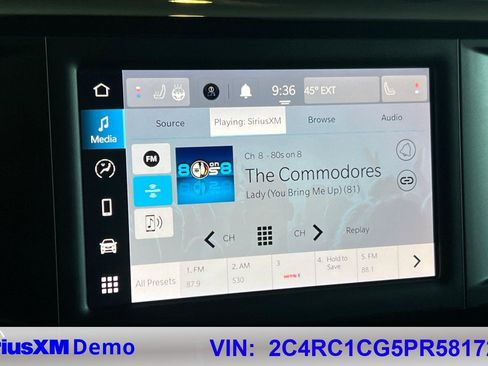 Used 2023 Chrysler Voyager LX image 29