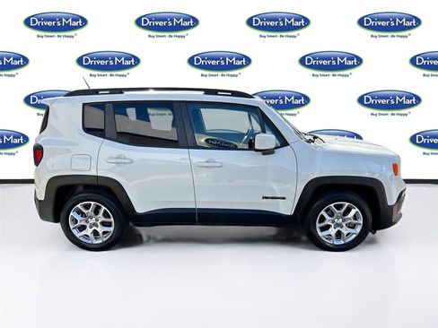 Used 2018 Jeep Renegade Latitude image 8