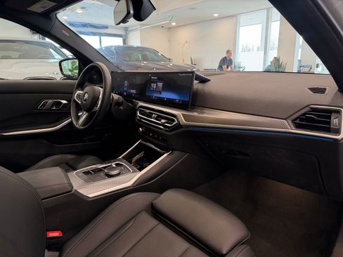 Used 2023 BMW 330i xDrive Sedan w/ M Sport Package image 5