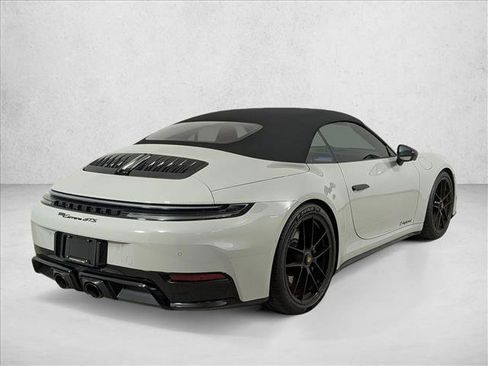 Used 2026 Porsche 911 Carrera GTS image 9