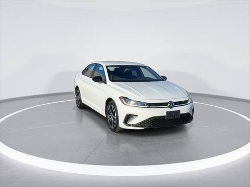 New 2026 Volkswagen Jetta Sport FWD image 2