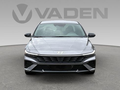 New 2026 Hyundai Elantra Sport FWD image 75
