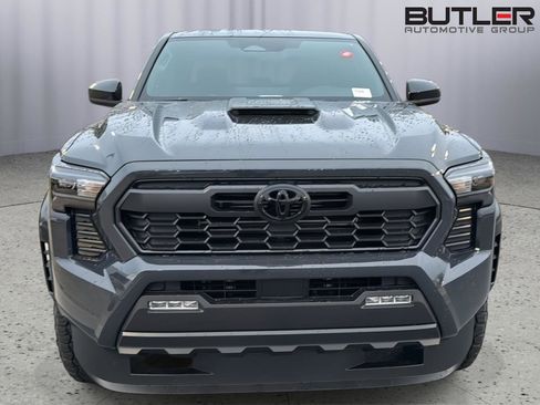 New 2026 Toyota Tacoma TRD Sport RWD image 7