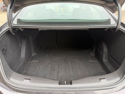 Used 2017 Chevrolet Cruze LT w/ Convenience Package image 34