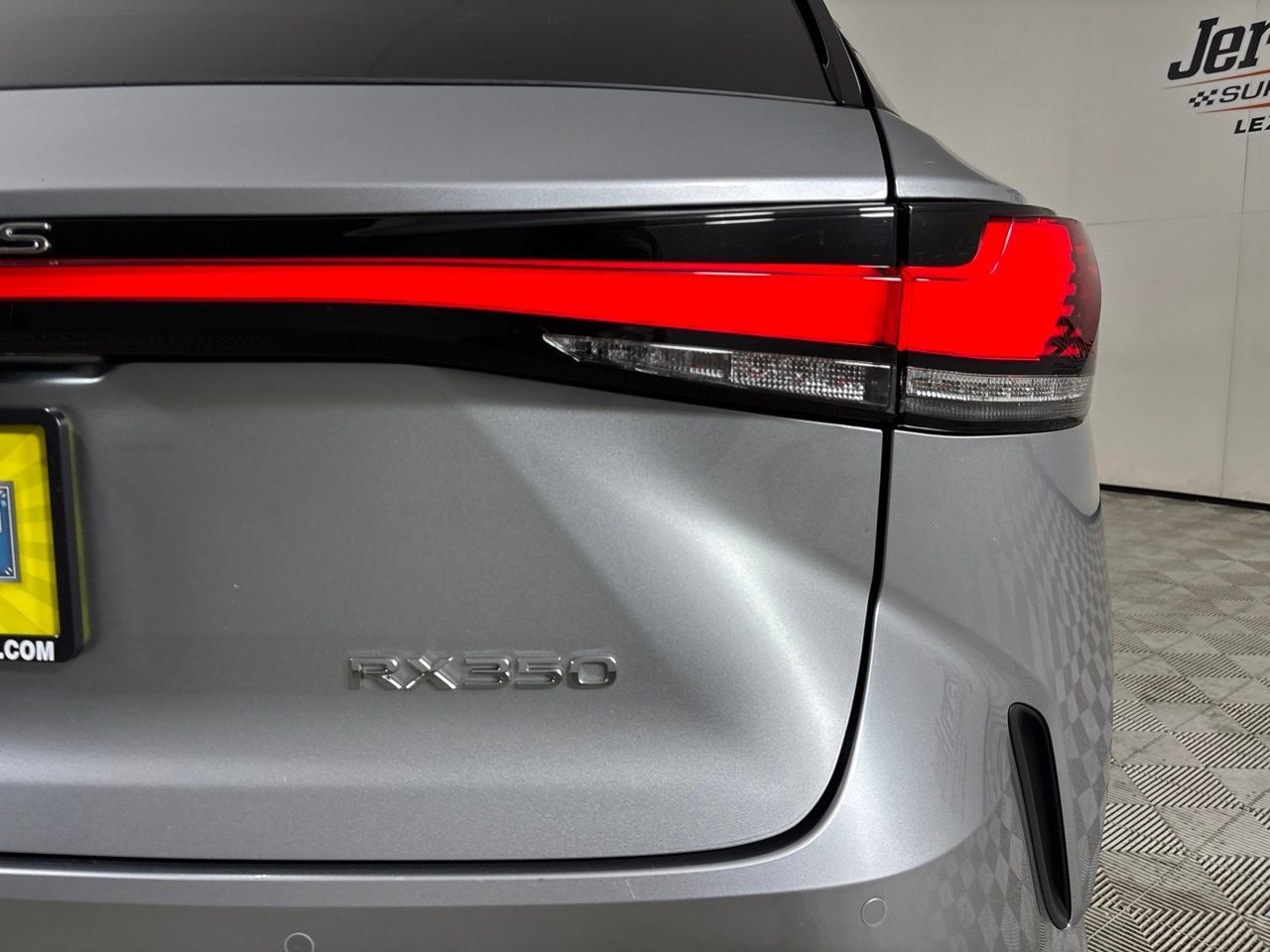 Used 2024 Lexus RX 350 FWD image 34