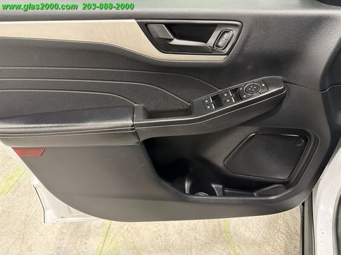 Used 2022 Ford Escape S AWD/4WD image 25