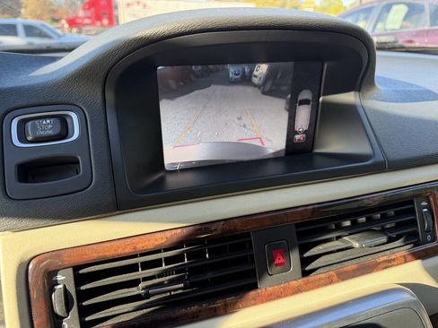 Used 2015 Volvo XC70 T5 Premier Plus image 21