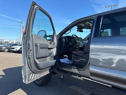 Used 2024 Ford F250 Lariat w/ Lariat Ultimate Package image 19