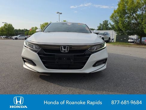 Used 2019 Honda Accord Sport image 8