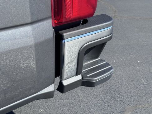 Used 2024 Ford F250 Lariat image 47