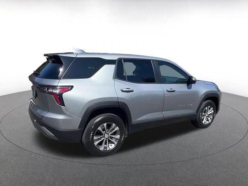 Used 2025 Chevrolet Equinox LT FWD image 15