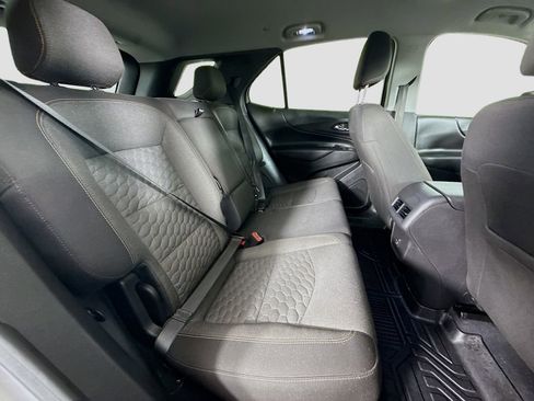 Used 2021 Chevrolet Equinox LT image 17