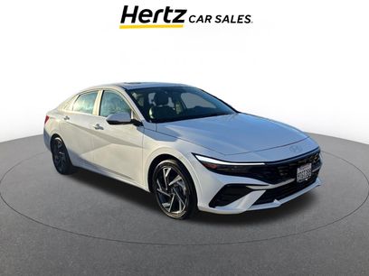 Used 2025 Hyundai Elantra Limited